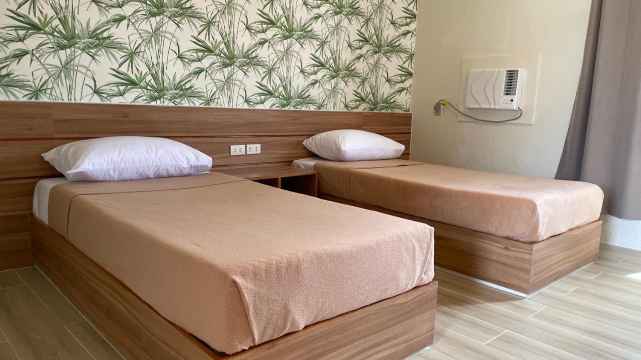 Red Knight Gardens Hotel Davao Luaran gambar