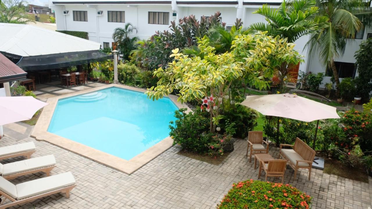 Red Knight Gardens Hotel Davao Luaran gambar