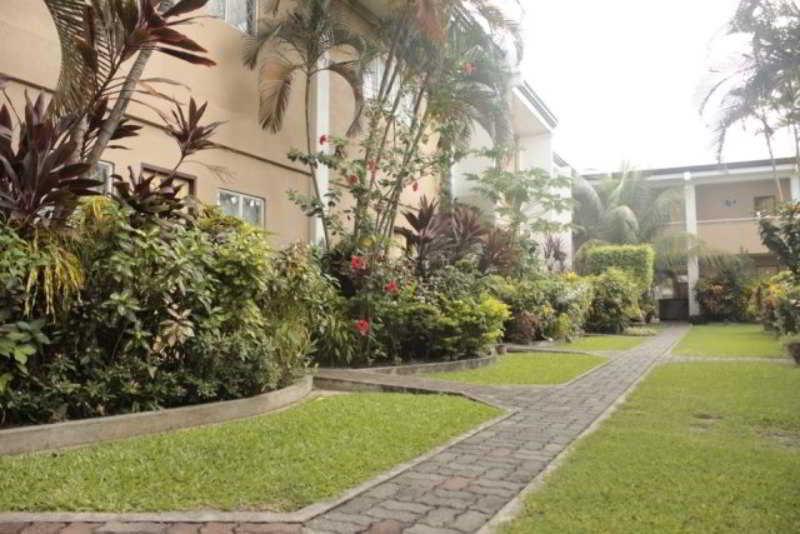 Red Knight Gardens Hotel Davao Luaran gambar