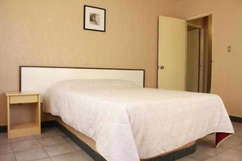 Red Knight Gardens Hotel Davao Luaran gambar