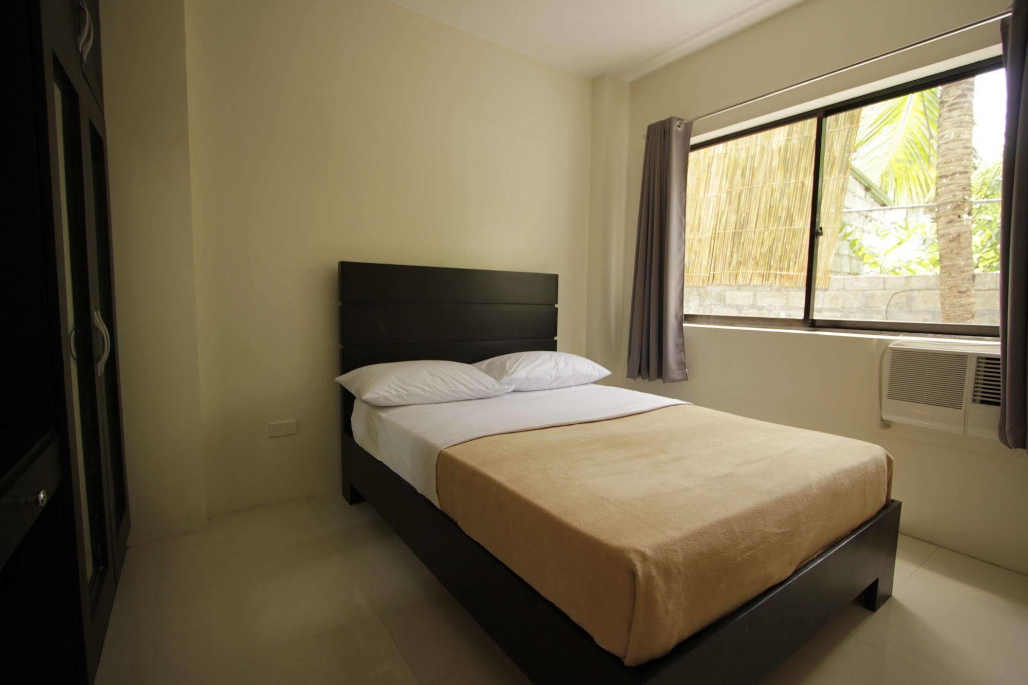 Red Knight Gardens Hotel Davao Luaran gambar